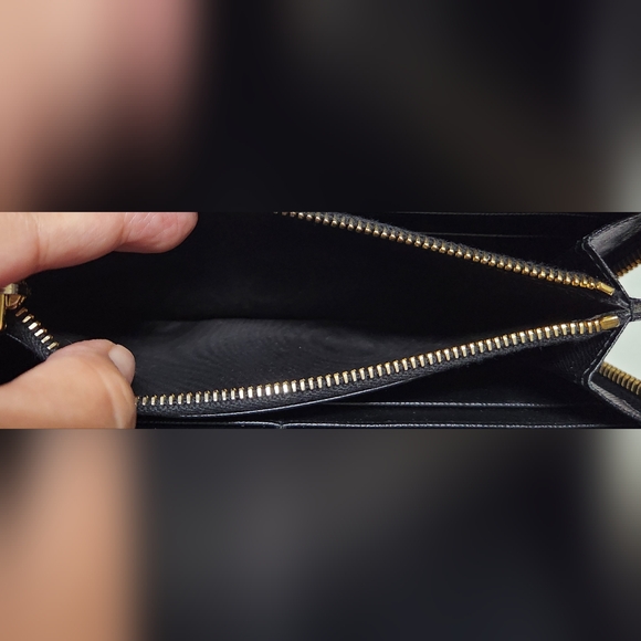 PRADA Saffiano Black Leather Zip Around Wallet EUC - Picture 7 of 11